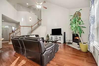 437 Holly Branch Lane, League City, TX 77565 - Photo 3