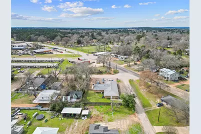 300 S Cedar, Crockett, TX 75835 - Photo 9