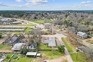 300 S Cedar, Crockett, TX 75835 - Photo 9