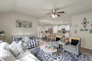 2290 Strong Horse Dr, Conroe, TX 77301 - Photo 9