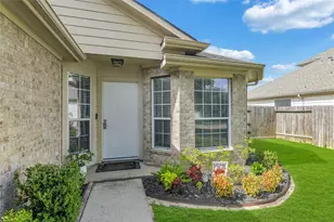 19935 Rustic Lake Ln, Cypress, TX 77433 - Photo 3