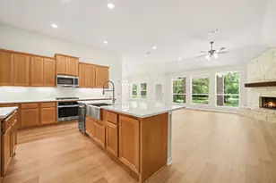 43 Cattle Dr, Bay City, TX 77414 - Photo 9