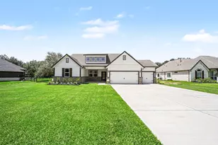 43 Cattle Dr, Bay City, TX 77414 - Photo 3