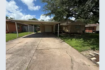 402 Dunwick Lane, Pasadena, TX 77502 - Photo 1