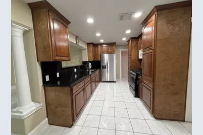 402 Dunwick Lane, Pasadena, TX 77502 - Photo 9