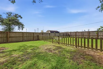 125 Lexington, Vidor, TX 77662 - Photo 29