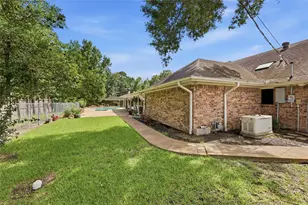 125 Lexington, Vidor, TX 77662 - Photo 5