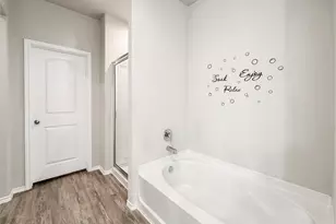 16817 Pink Wintergreen Dr, Conroe, TX 77385 - Photo 17