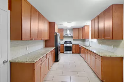 5554 Beechnut Street, Houston, TX 77096 - Photo 7