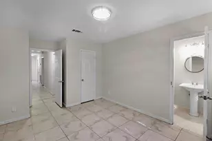 5554 Beechnut St, Houston, TX 77096 - Photo 17