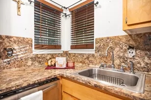 477 Lakeshore Dr, Hemphill, TX 75948 - Photo 21