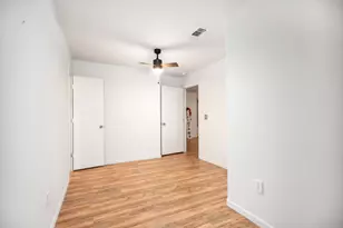 477 Lakeshore Dr, Hemphill, TX 75948 - Photo 25