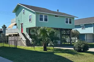 16717 Moby Dick, Jamaica Beach, TX 77554 - Photo 3