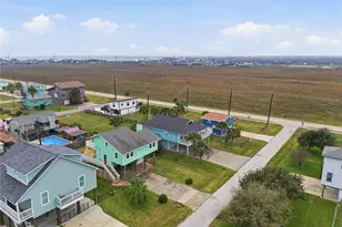 16717 Moby Dick, Jamaica Beach, TX 77554 - Photo 37