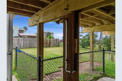 16717 Moby Dick, Jamaica Beach, TX 77554 - Photo 9