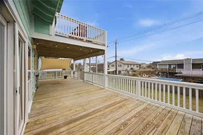 16717 Moby Dick, Jamaica Beach, TX 77554 - Photo 7