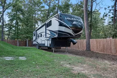 551 Lone Oak Drive, Oakhurst, TX 77359 - Photo 9