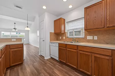 2219 Mountain Ranch Dr, Houston, TX 77049 - Photo 13