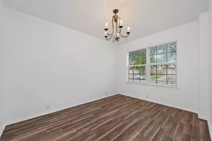 2219 Mountain Ranch Dr, Houston, TX 77049 - Photo 9