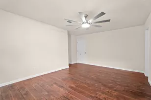 26003 Woodglen Dr, Spring, TX 77386 - Photo 23