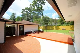 26003 Woodglen Dr, Spring, TX 77386 - Photo 39