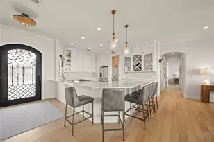 206 Avenue A, Dickinson, TX 77539 - Photo 9