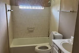 11014 Dalebrook Dr, Houston, TX 77016 - Photo 5