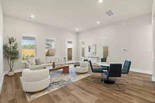 5622 Bertellis Ln, Houston, TX 77091 - Photo 9