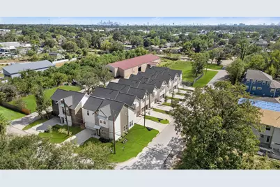 5622 Bertellis Lane, Houston, TX 77091 - Photo 5