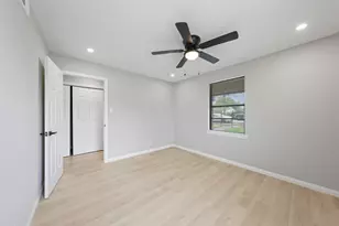 4356 Phlox St, Houston, TX 77051 - Photo 25