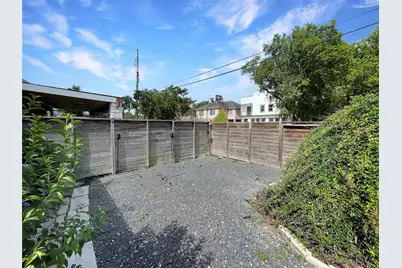 6811 Saint Augustine Street, Houston, TX 77021 - Photo 21