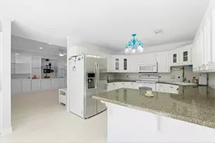 205 Don Q Ln, Baytown, TX 77523 - Photo 13