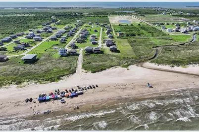 830 E Johnson Crawford Circle, Port Bolivar, TX 77650 - Photo 39