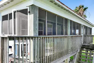 830 E Johnson Crawford Circle, Port Bolivar, TX 77650 - Photo 11