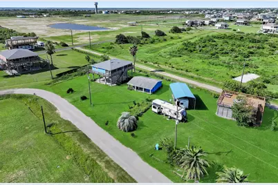 830 E Johnson Crawford Circle, Port Bolivar, TX 77650 - Photo 35