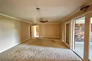 2702 Marilyn Ln, Port Neches, TX 77651 - Photo 23