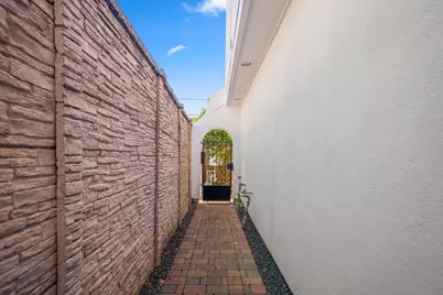 1217 E 28th Street, Houston, TX 77009 - Photo 3