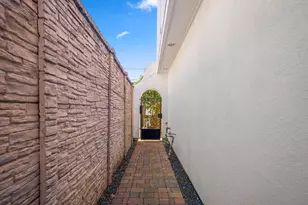 1217 E 28th St, Houston, TX 77009 - Photo 3