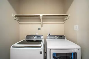 1217 E 28th St, Houston, TX 77009 - Photo 15