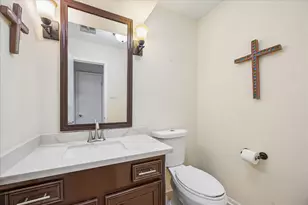 542 Winter Oaks Dr, Houston, TX 77079 - Photo 7