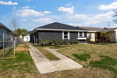 4612 Avenue Q 1/2, Galveston, TX 77551 - Photo 29