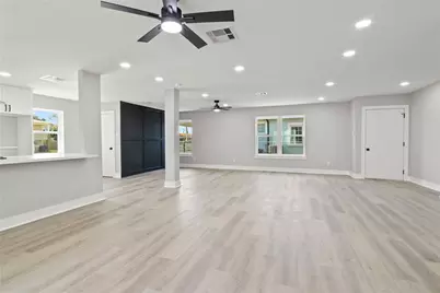 4612 Avenue Q 1/2, Galveston, TX 77551 - Photo 27