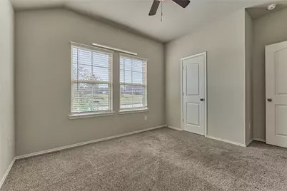 13959 Leigh Lake Lane, Conroe, TX 77384 - Photo 11