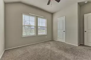 13959 Leigh Lake Ln, Conroe, TX 77384 - Photo 11