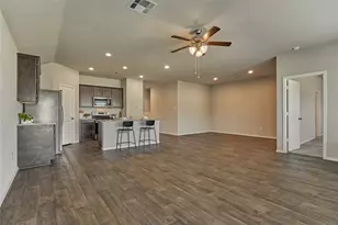 13959 Leigh Lake Ln, Conroe, TX 77384 - Photo 3