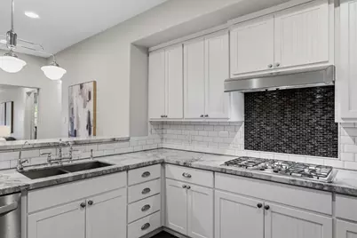4733 Carleen Road, Houston, TX 77092 - Photo 9