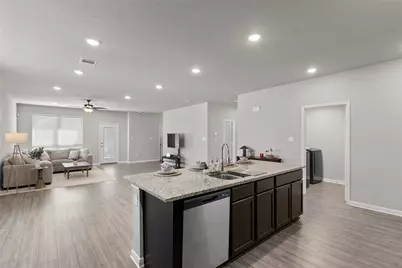 1925 Viva Road, Bryan, TX 77807 - Photo 9