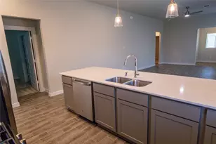 14622 Diamond Dove Ln, Houston, TX 77049 - Photo 7