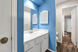 7911 Kendalia Dr, Houston, TX 77036 - Photo 33