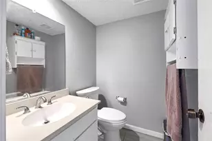 7911 Kendalia Dr, Houston, TX 77036 - Photo 13